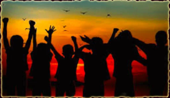 children watching sunset